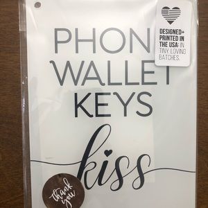 “Phone, Wallet, Keys, KISS” Door Sign